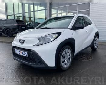 2023 Toyota Aygo X Live