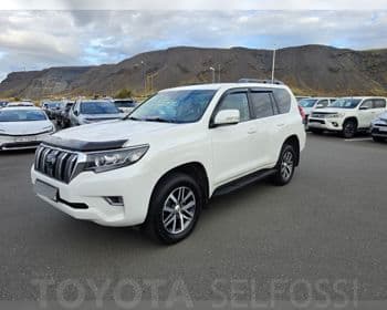 2022 Toyota Land Cruiser 150 GX