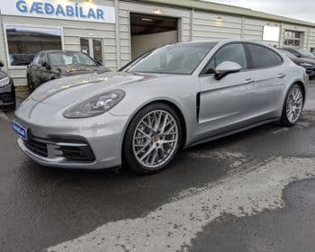2017 Porsche Panamera 4 E-Hybrid