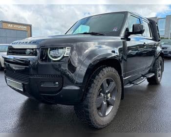 2022 Land Rover Defender SE PHEV