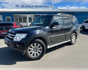 2008 Mitsubishi Pajero
