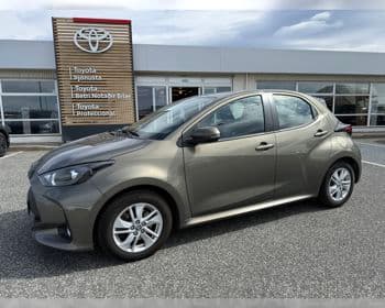 2021 Toyota Yaris Active Hybrid