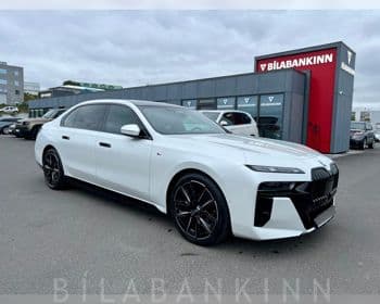 2023 BMW i7 xDrive 60 M