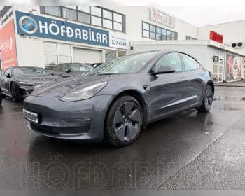 2022 Tesla Model 3 Long Range AWD
