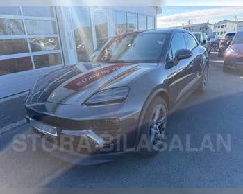2025 Porsche Macan 4