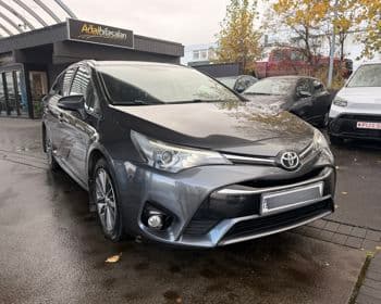 2015 Toyota Avensis Active
