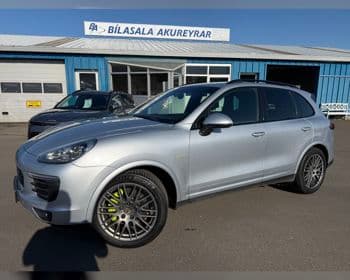 2017 Porsche Cayenne S E-Hybrid