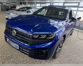 2026 Volkswagen Touareg R