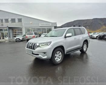 2022 Toyota Land Cruiser 150 GX