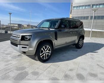2025 Land Rover Defender XS Edition P400 Bíll 401 HÖ