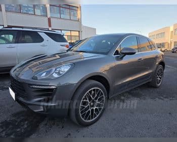 2015 Porsche Macan S