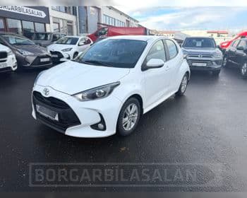 2022 Toyota Yaris Active