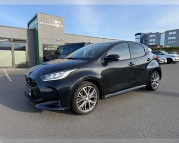2024 Toyota Yaris Hybrid Style BI Tone