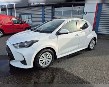 2022 Toyota Yaris Live