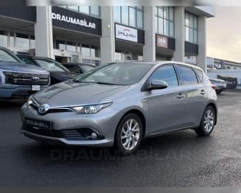 2016 Toyota Auris Active Hybrid