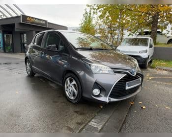 2015 Toyota Yaris Hybrid