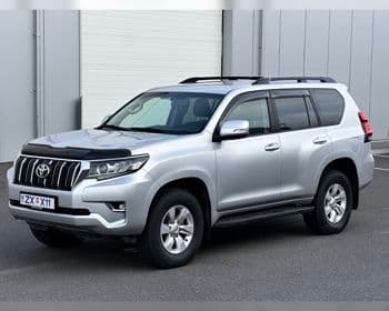 2020 Toyota Land Cruiser 150 GX 7 Sæta