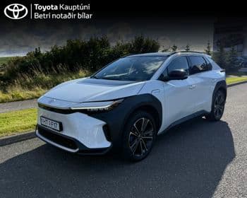 2022 Toyota bZ4X VX AWD Panorama