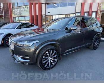 2022 Volvo XC90 B5 Inscription