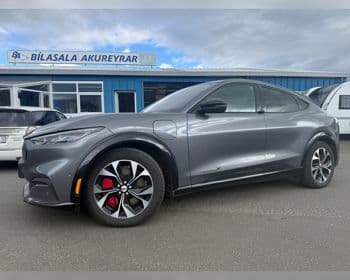2023 Ford Mustang Mach-E Premium LR AWD