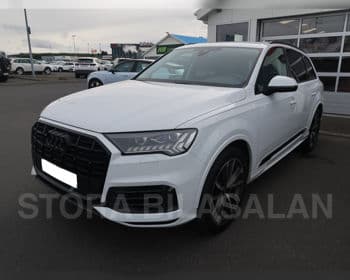 2021 Audi Q7 55 TFSI E Design Plus