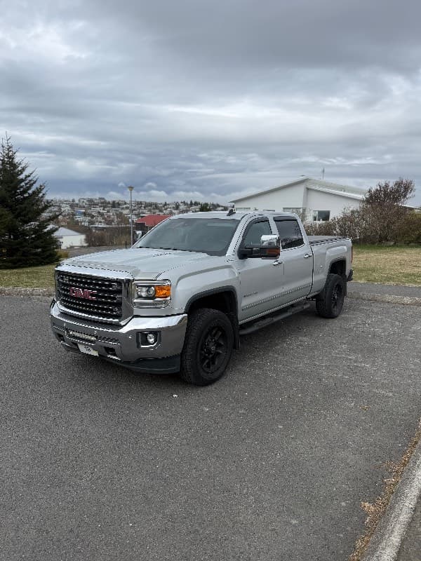 2015 GMC Sierra