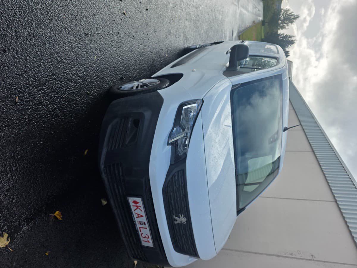 2021 Peugeot Partner