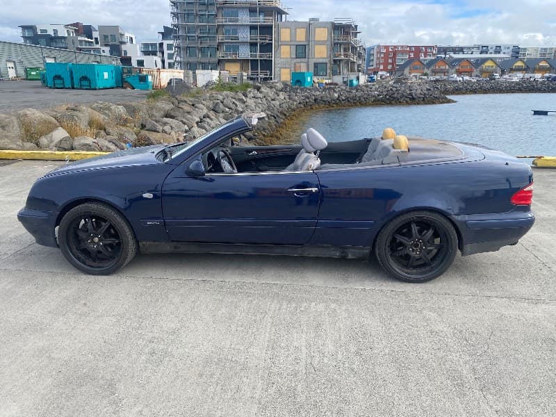 1999 Mercedes-Benz CLK