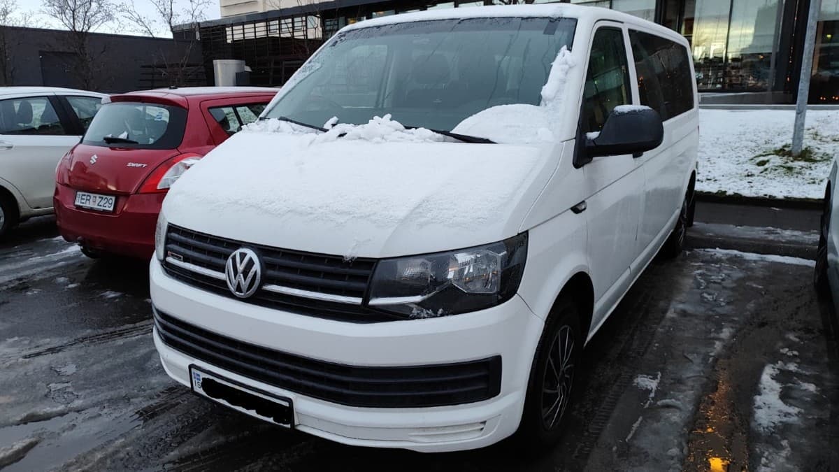 2017 Volkswagen Caravelle