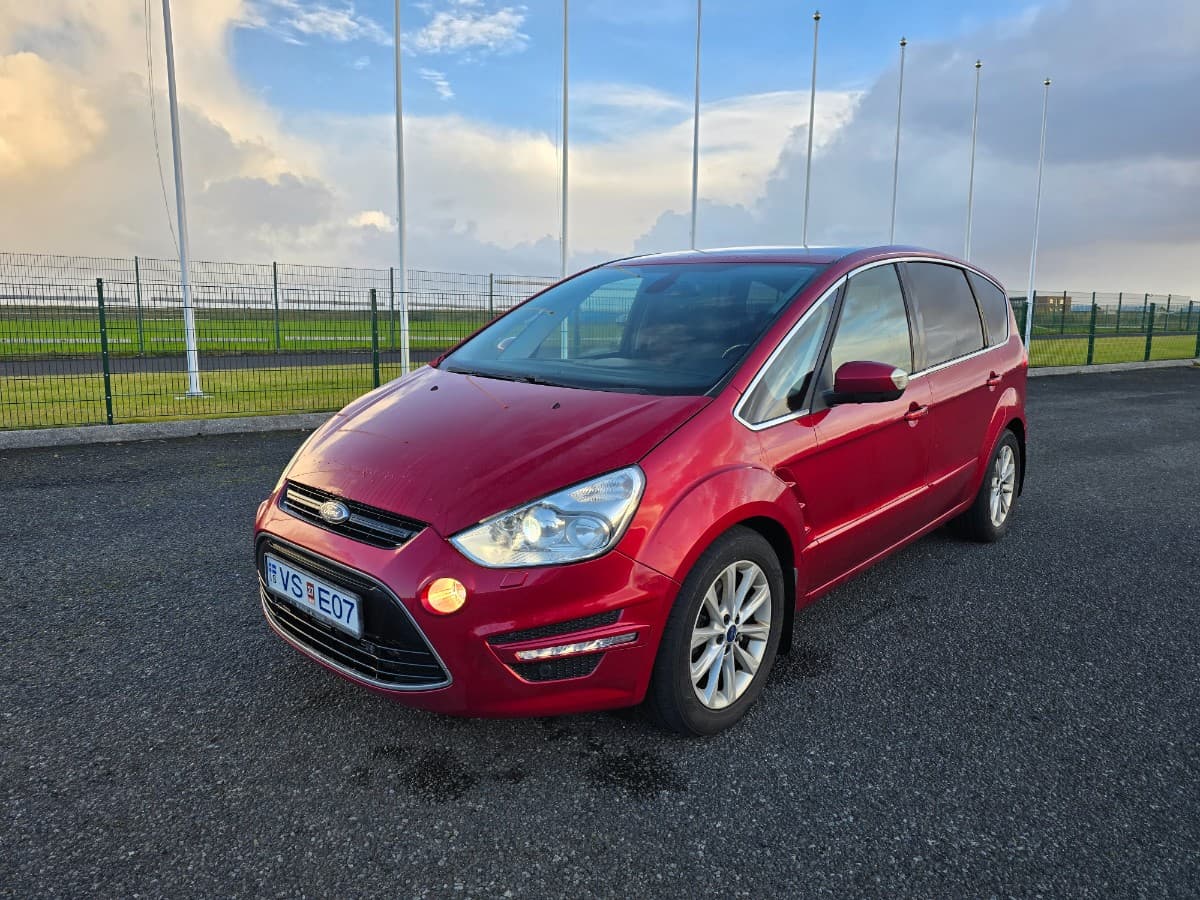 2014 Ford S-Max
