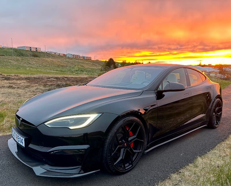2023 Tesla Model S Long