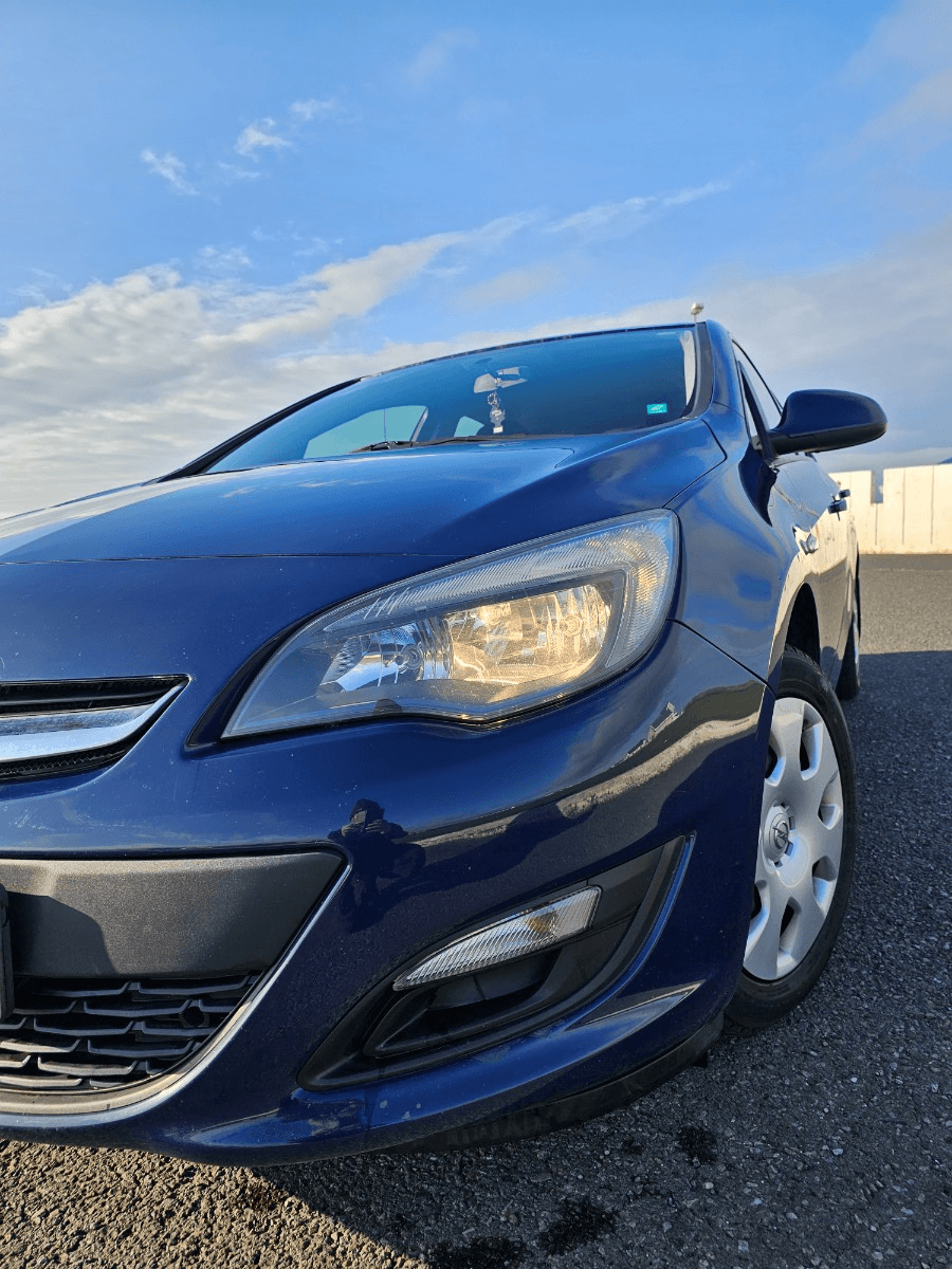 2014 Opel Astra