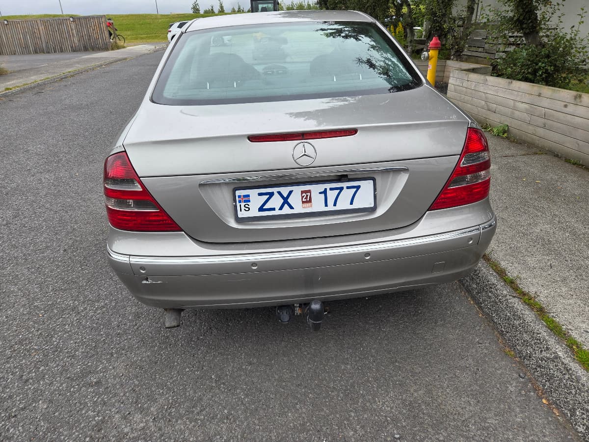2003 Mercedes-Benz E-Class