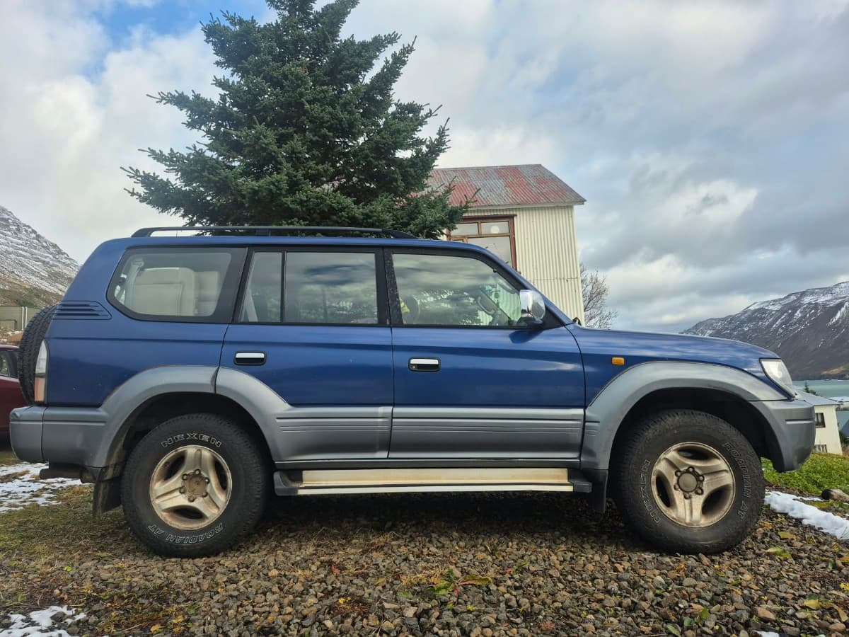 1999 Toyota Land Cruiser 90