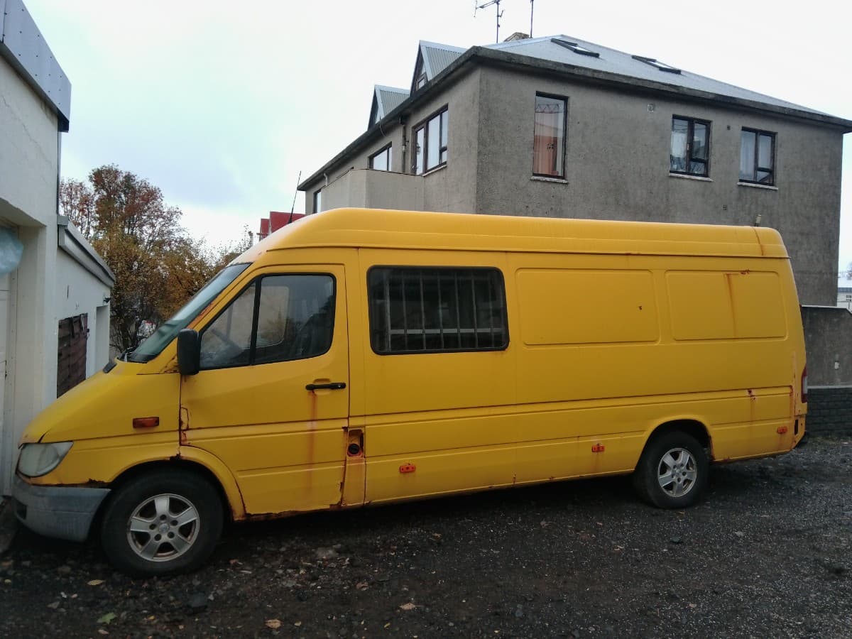 2004 Mercedes-Benz Sprinter