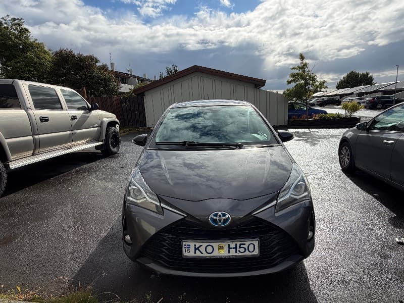 2017 Toyota Yaris Hybrid