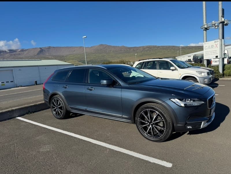 2019 Volvo V90