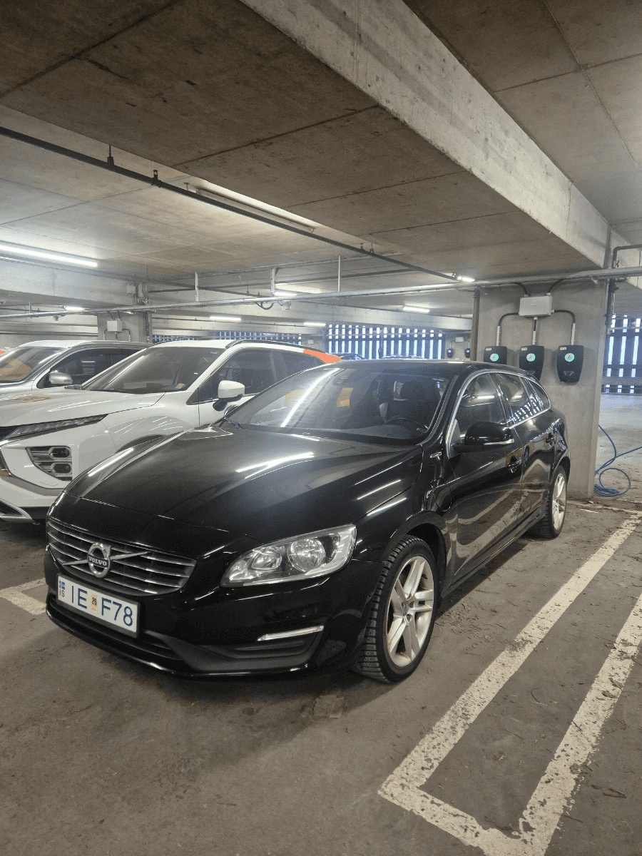 2017 Volvo V60