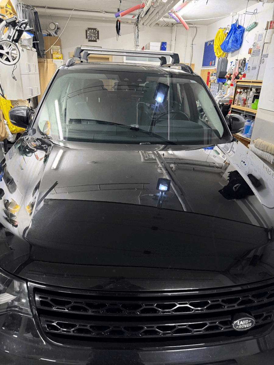 2019 Land Rover SEM VEL UM