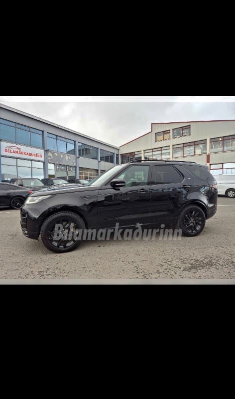 2020 Land Rover Discovery Landmark