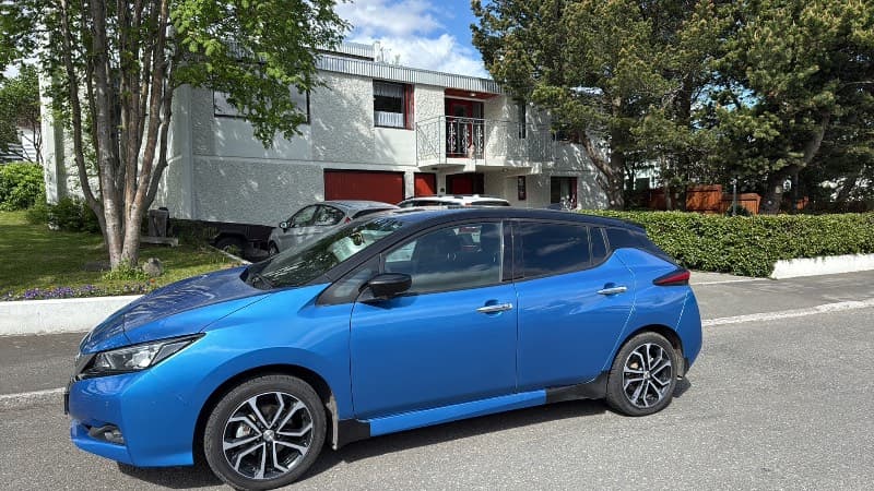 2022 Nissan Leaf N-Connecta