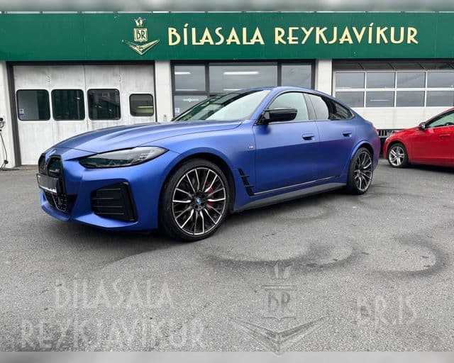 2023 BMW i4 M50