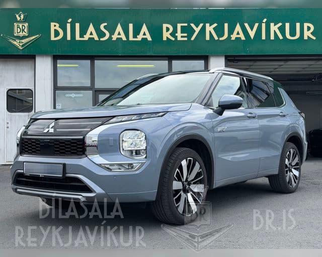 2025 Mitsubishi Outlander Instyle PHEV