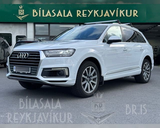 2018 Audi Q7 e-tron