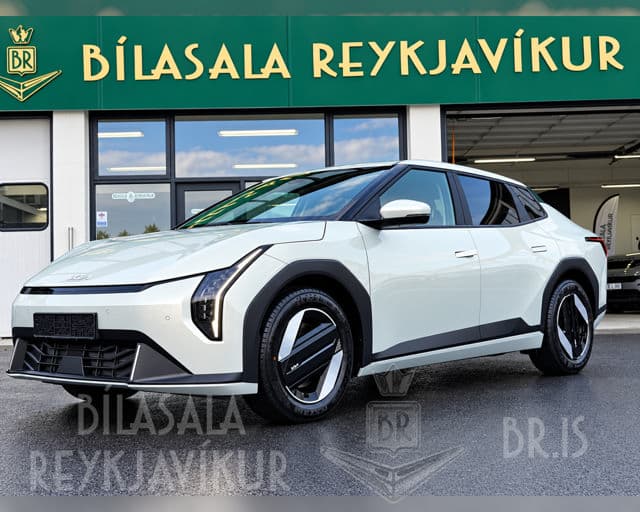 2026 Kia EV4 Fastback Long Range 633KM