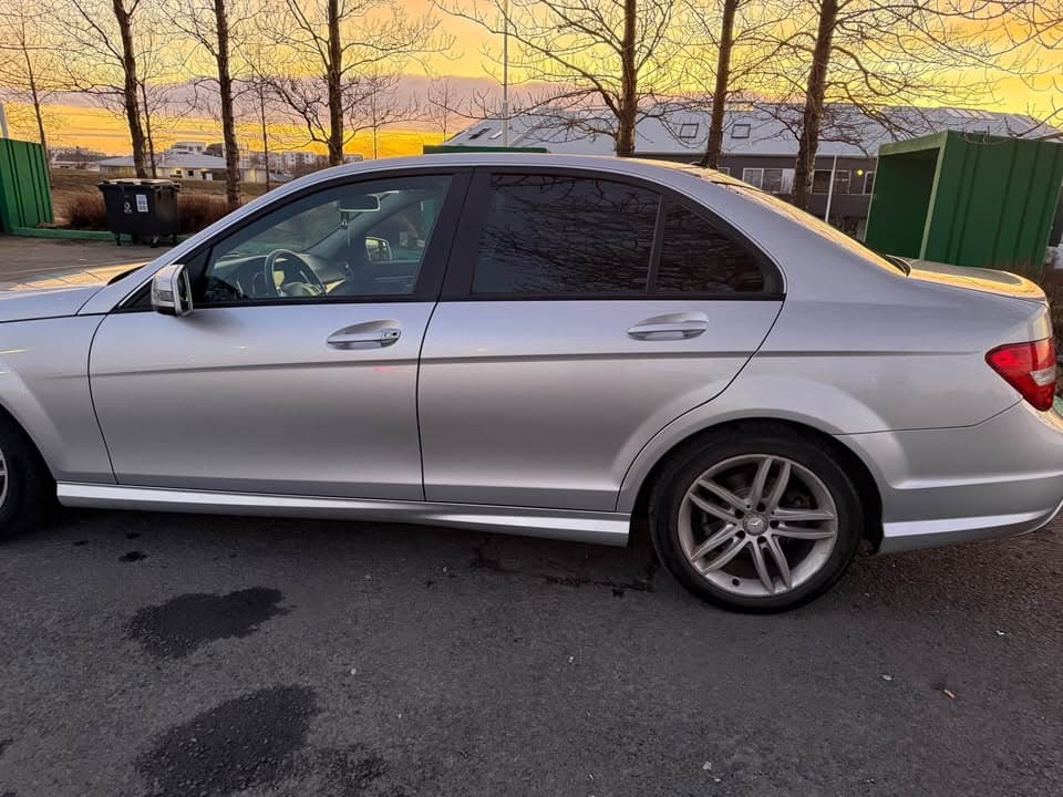 2013 Mercedes-Benz C-Class 200