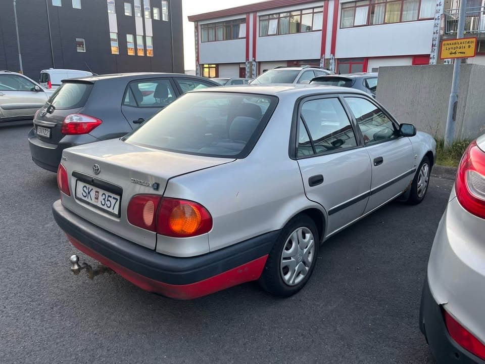 2001 Toyota Corolla