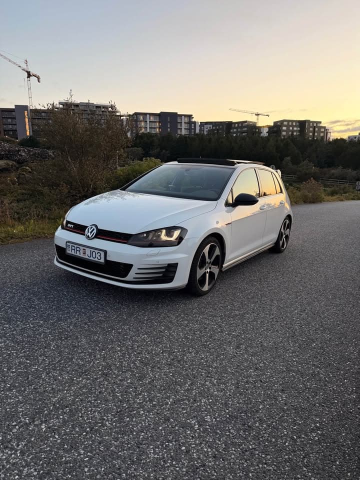 2016 Volkswagen Golf GTI
