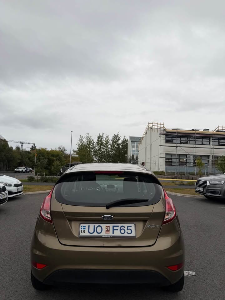 2015 Ford Fiesta