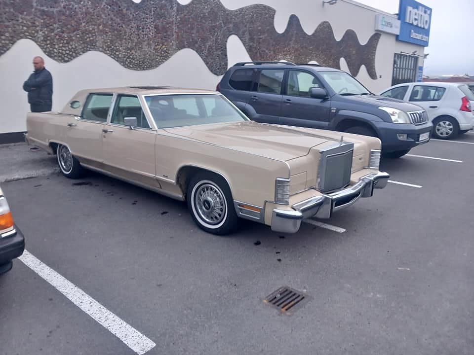 1979 Lincoln Continental Town CAR